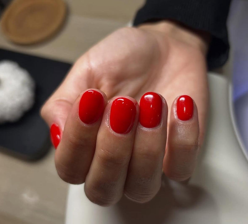 Red shellac manicure | bournemouth beauty treatments | bournemouth nails 