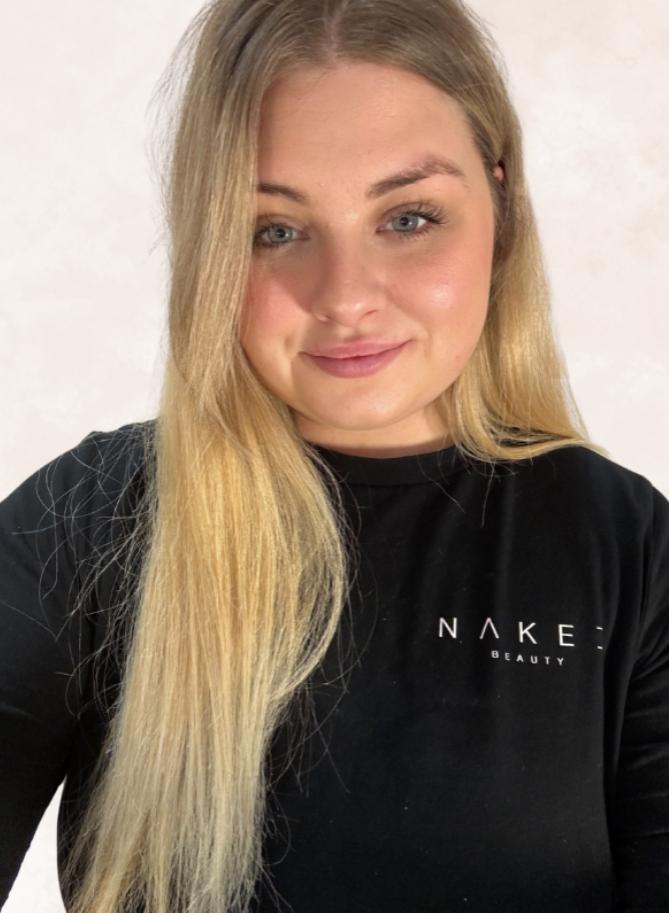 lauren our salon manager and beauty therapist at naked beauty 