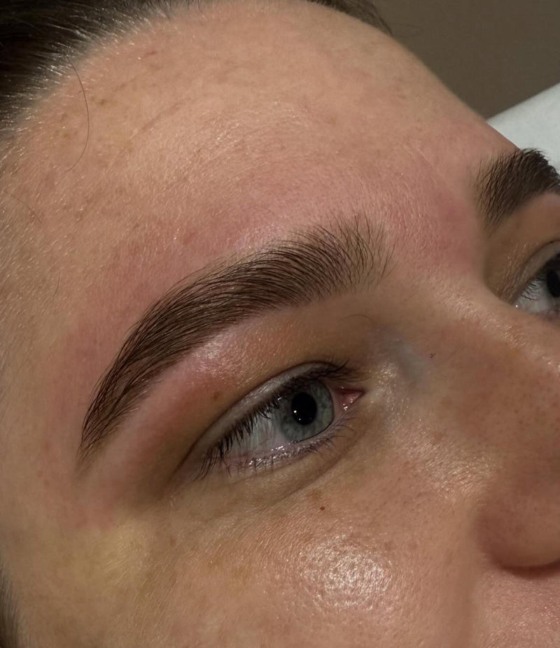 brow shape and tint bournemouth, brow lamination bournemouth 